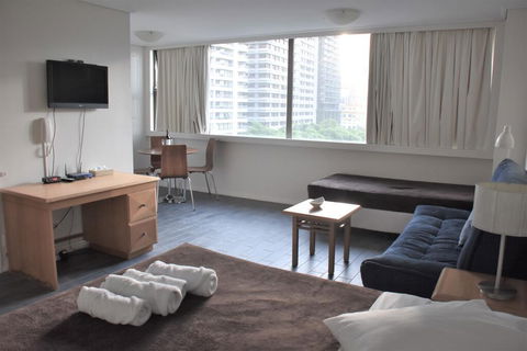 Accommodation Sydney City Centre - Hyde Park Plaza Park View College Street Studio Apartment - Perths Hotel 0