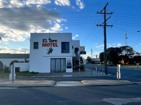 El Toro Motel - Perths Hotel 0