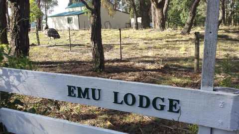 Emu Lodge Country Retreat - Perths Hotel 3