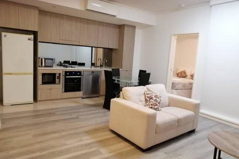 Entire 2 Bedrooms Security Apartment - Perths Hotel 3