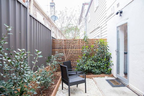 Esperanza Gardens - A Stylish Victorian Studio - Perths Hotel 4