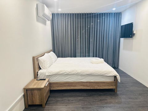 Exodus Dandenong Apartment Hotel - Perths Hotel 0