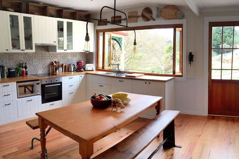 Explore Derby From Gorgeous Home With Outdoor Bath - Perths Hotel 0