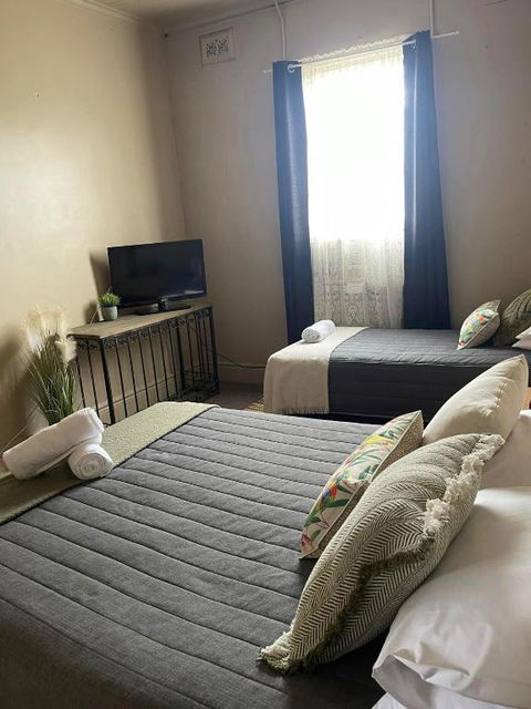FEDERAL HOTEL QUIRINDi - Perths Hotel 1