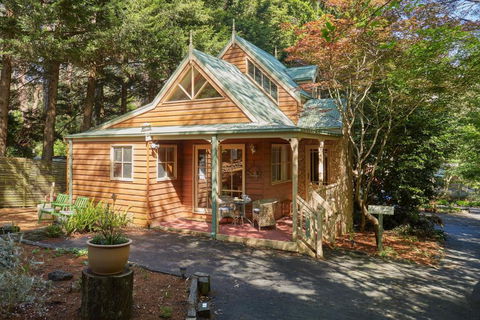 Fernhem Cottages- Love In The Mist - Perths Hotel 0
