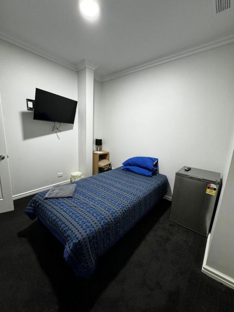 GHK - Grand Hotel Kalgoorlie - Perths Hotel 1
