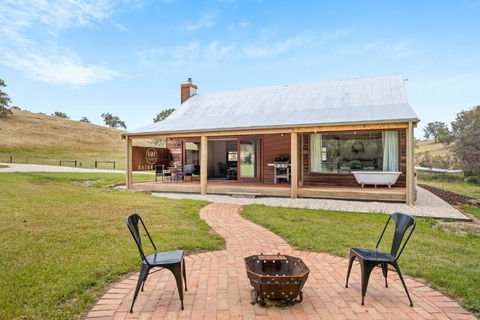 Grandview Accommodation - Hideaway Huts - Perths Hotel 4