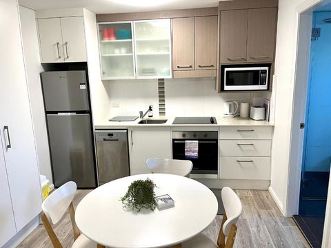 H2O Holiday Apartments - Unit 4 - Perths Hotel 2