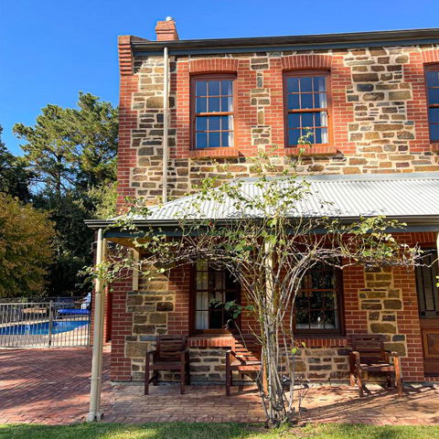 Hahndorf Luxury Retreat 5 Bedrooms For 12 Guests - Perths Hotel 3