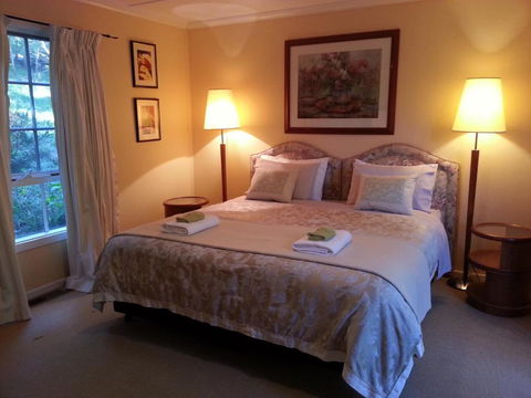 HEALESVILLE GETAWAY - Perths Hotel 3