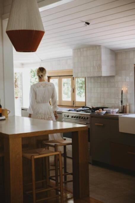 Herrings House, An Iconic Designer Nature Retreat - Perths Hotel 3