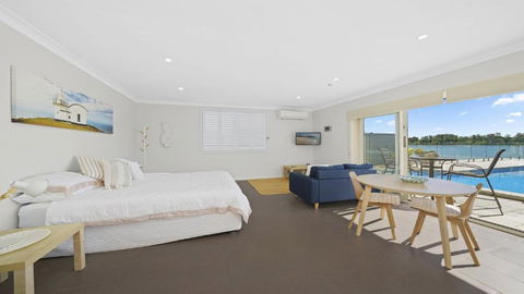HIBBARD HAVEN - Perths Hotel 0