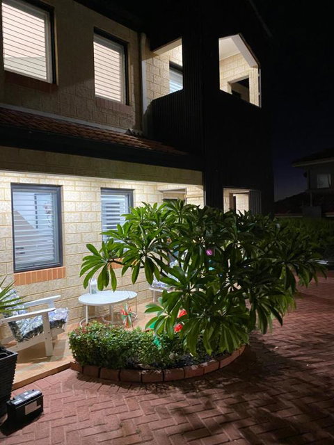 Hillarys Sea-View Panoramic Living - Perths Hotel 2