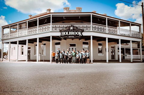 Holbrook Hotel - Perths Hotel 1