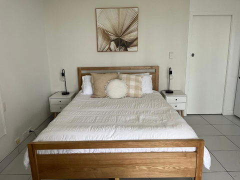 Indulge Beachfront At Dolphin Heads Resort - Lousha Bach - Perths Hotel 3