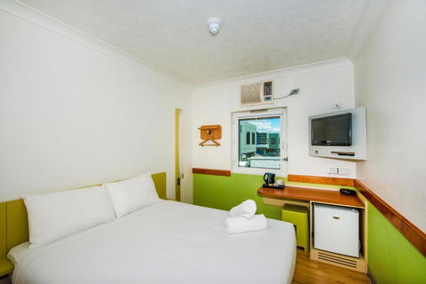 Ibis Budget Brisbane Airport - Perths Hotel 0