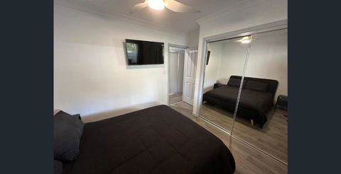 Island Haven Wood - Perths Hotel 2
