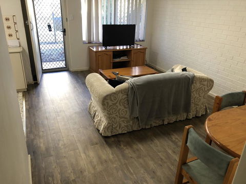 Affordable Comfortable Inglewood Apartment+Pool - Perths Hotel 1