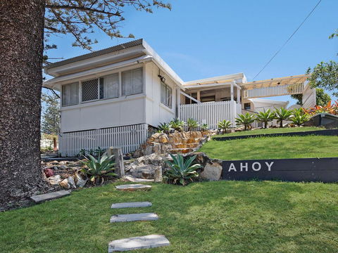 Ahoy Cottage - Perths Hotel 0