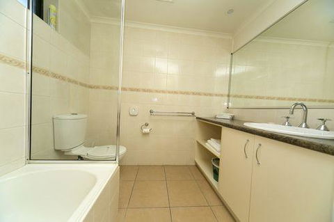 Albury Regent Motel - Perths Hotel 2