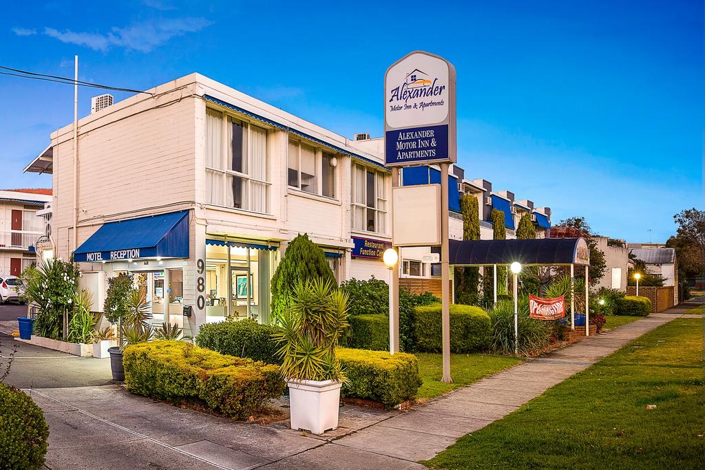 Essendon VIC Perths Hotel