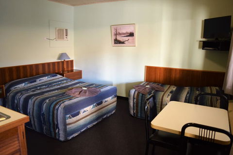 Alkira Motel - Perths Hotel 1