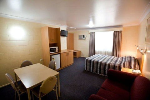 All Seasons Motor Lodge - Perths Hotel 3
