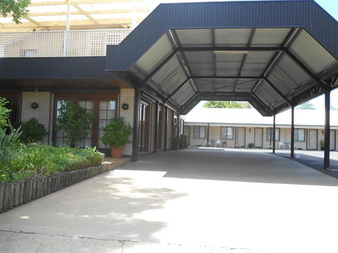 All Seasons Motor Lodge - Perths Hotel 0