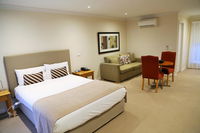 Book Allansford Accommodation Vacations Perths Hotel Perths Hotel