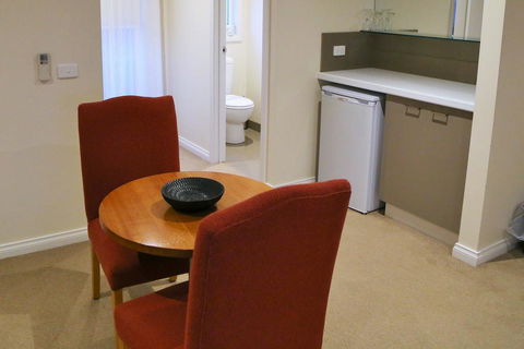 Allansford Hotel Motel - Perths Hotel 2