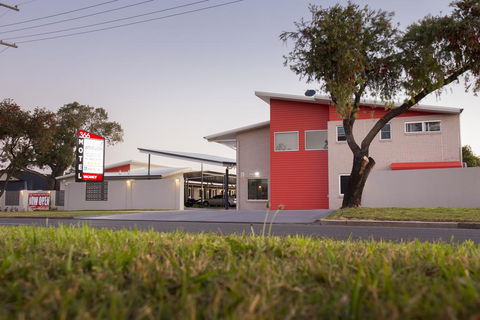 Altitude Motel Apartments - Perths Hotel 0