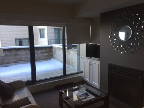 Alto 203 - Perths Hotel 2