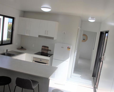 Alva Beach Tourist Park - Perths Hotel 3