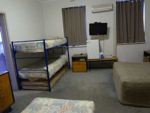 Amaroo Hotel Dubbo - Perths Hotel 2