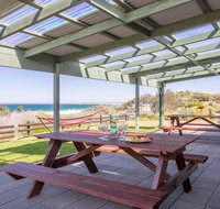 Antonio's Paradise - spectacular views over Warrain beach - Perths Hotel
