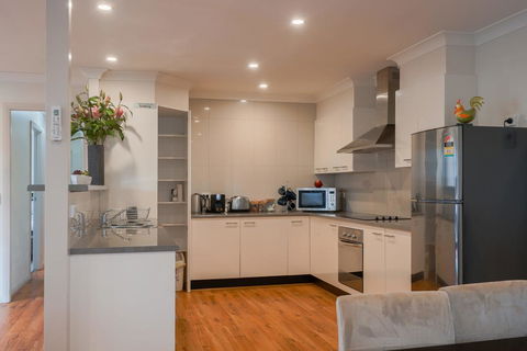 Apartments On Allingham - Perths Hotel 1