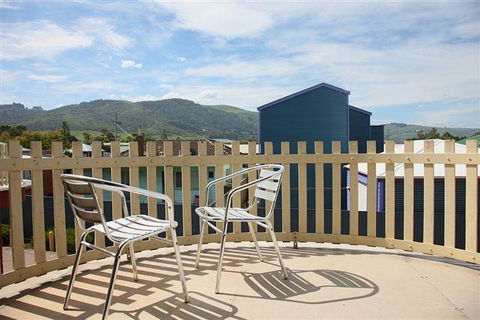 Apollo Bay Backpackers Lodge - Perths Hotel 0
