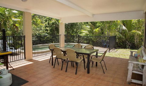 Apollo Jewel Beachfront Apartments - Perths Hotel 2