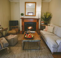 Apple Cottage Orange NSW - Perths Hotel