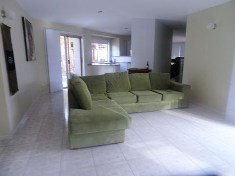 Apurla Hervey Bay - Located At The Point - Perths Hotel 1