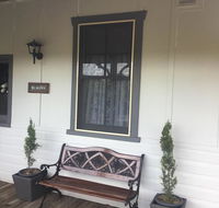 Araluen Historic House - Perths Hotel