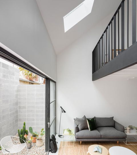 Architectural Design Award Winning City House - Perths Hotel 3