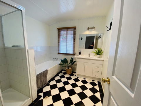Ashbrooke Cottage - Perths Hotel 1