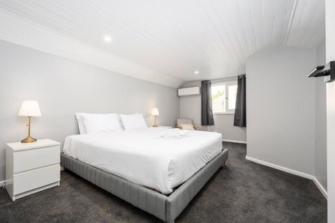 Luxurious House Near Flemington Racecourse - Perths Hotel 3