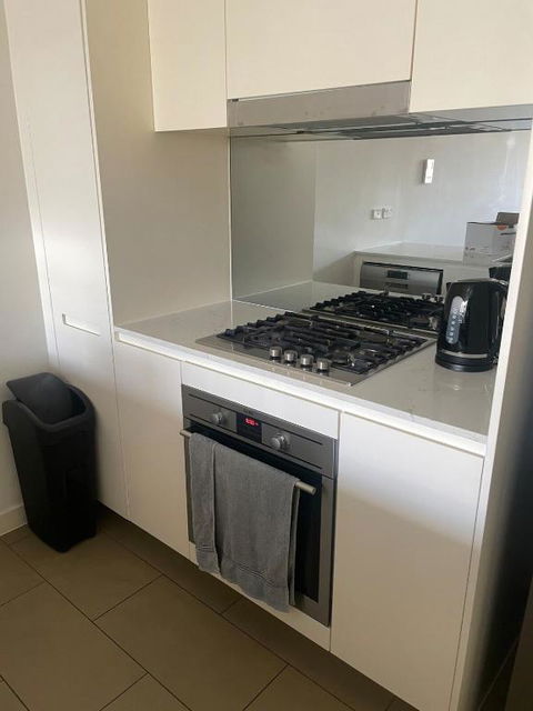 Luxury 2 Bed 2 Baths Apartment - Hurstville - Perths Hotel 1