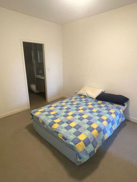 Luxury 2 Bed 2 Baths Apartment - Hurstville - Perths Hotel 2
