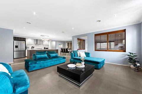 M-h 59PP - Perths Hotel 0