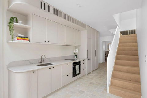 Luxury Designer Redfern House - Perths Hotel 2