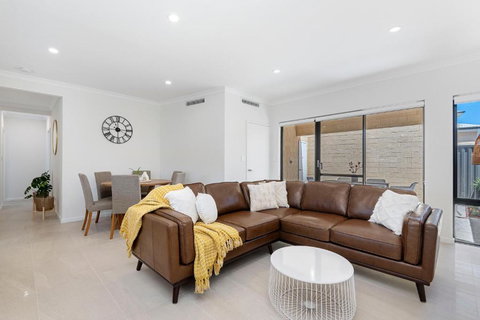 Luxury Urban Retreat - Perths Hotel 2