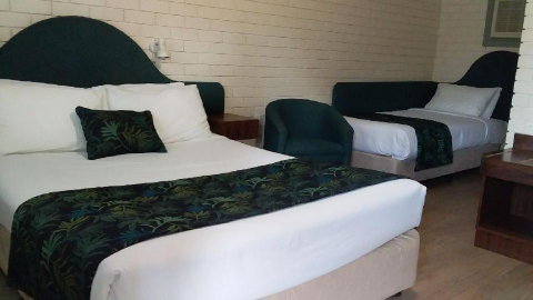 Macquarie Valley Motor Inn - Perths Hotel 3
